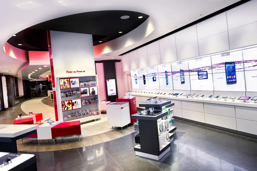 Verizon store interior modern – Verizon Stores by Kancor Companies, Orlando, FL